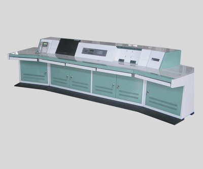 調度臺、控制臺、操作臺與監控臺 現代辦公環境中的核心設備